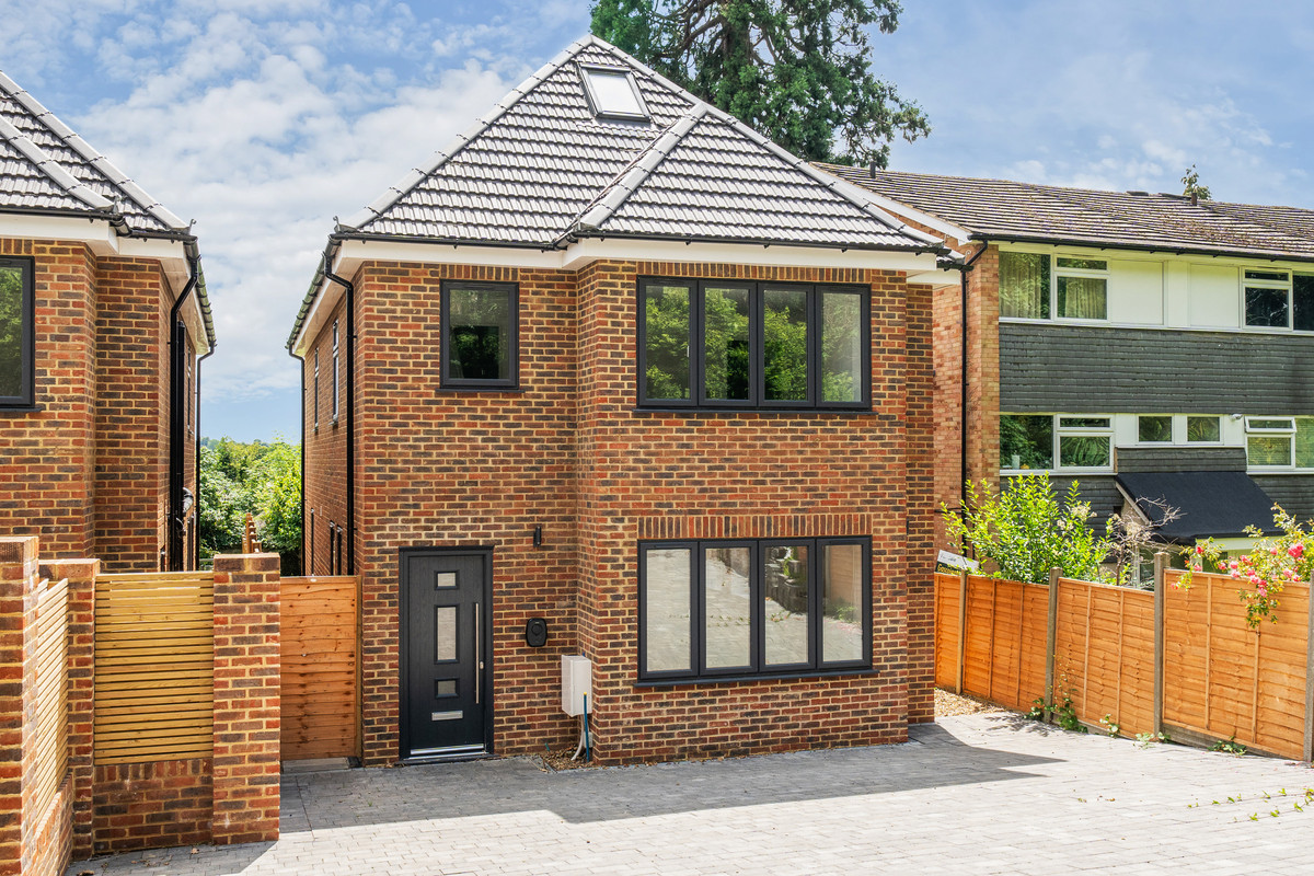 Gatton Park Road, Redhill, RH1