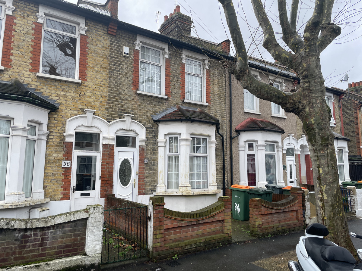 Frinton Road, London, E6