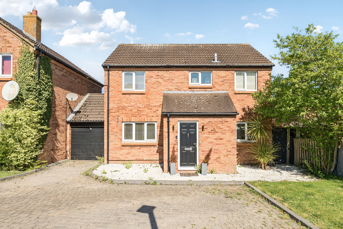 Broadpiece, Milton Keynes, MK15