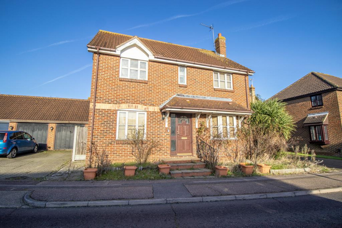 Churchfields, Southend-on-sea, SS3