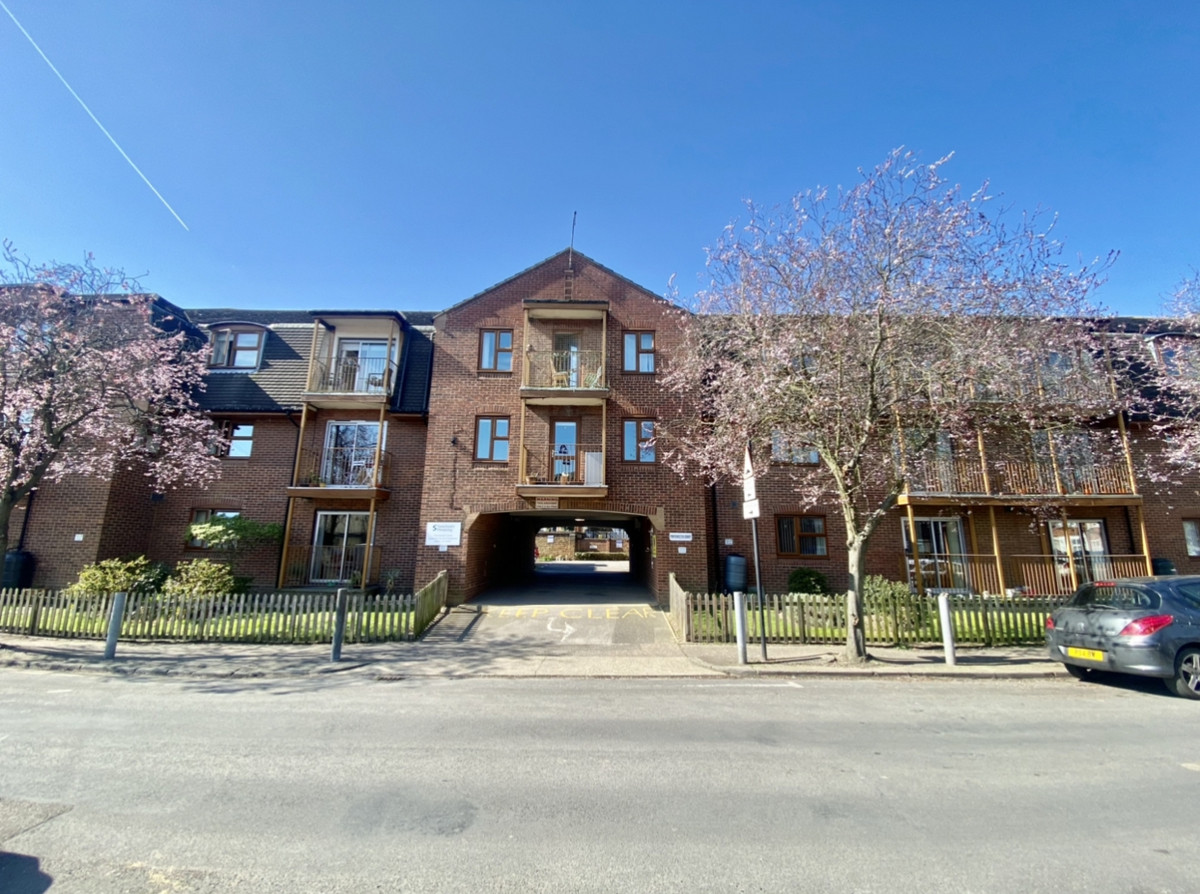 Chalkwell Park Drive, Leigh-on-sea, SS9