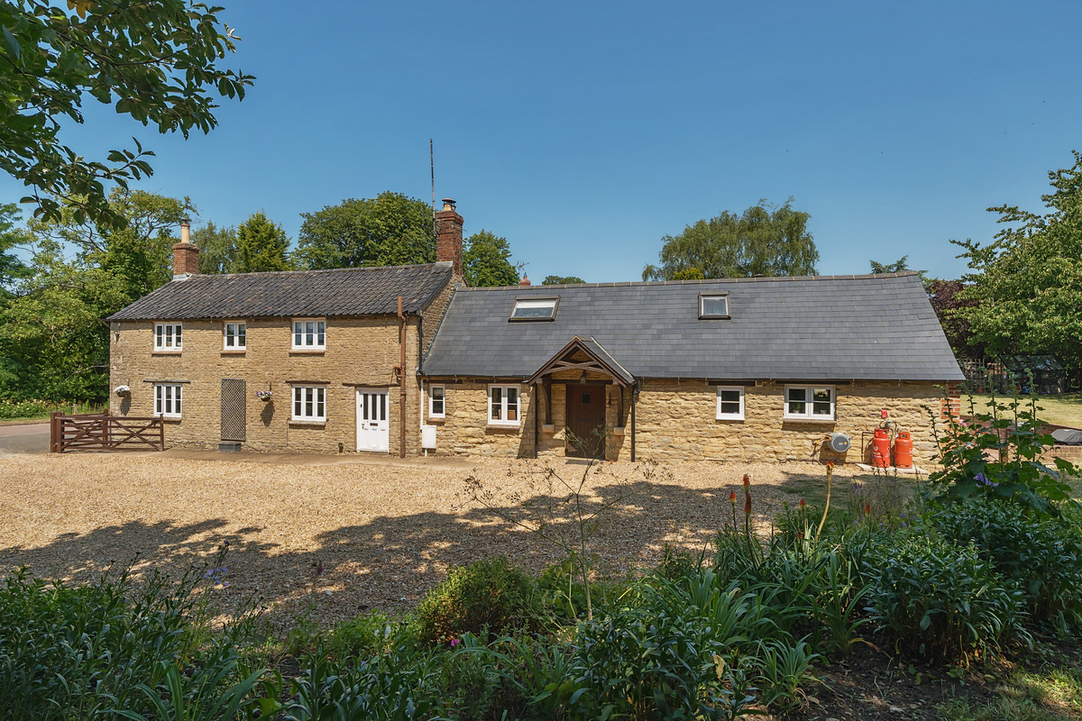 Grafton Underwood, Kettering, NN14