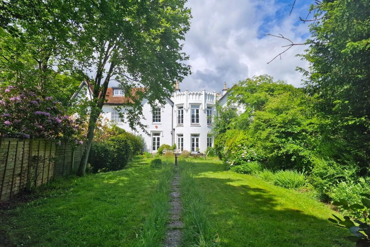 Everton Road, Lymington, SO41