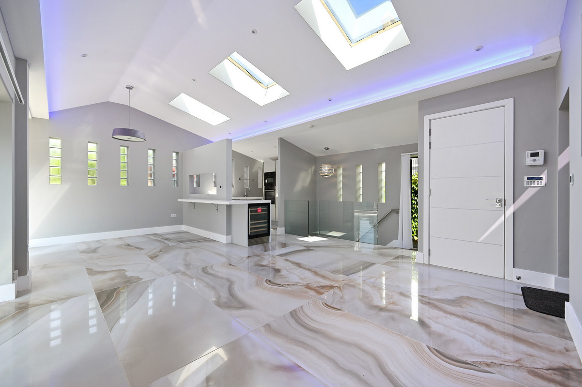Abbots Place, London, NW6