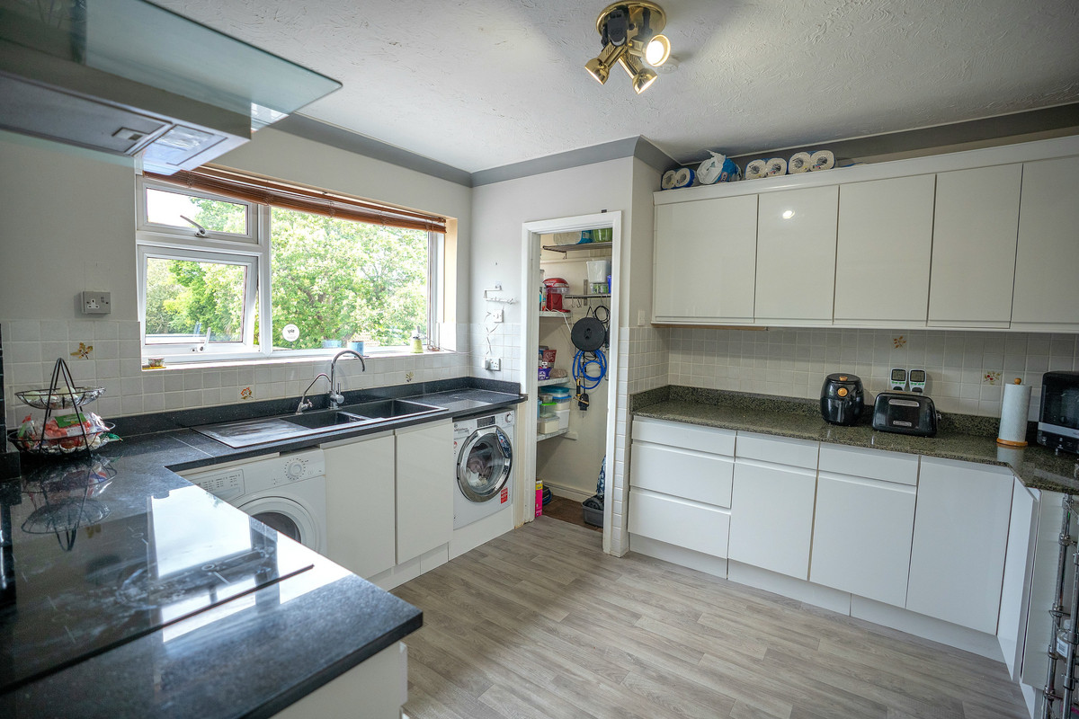 Spencer Road, New Milton, BH25