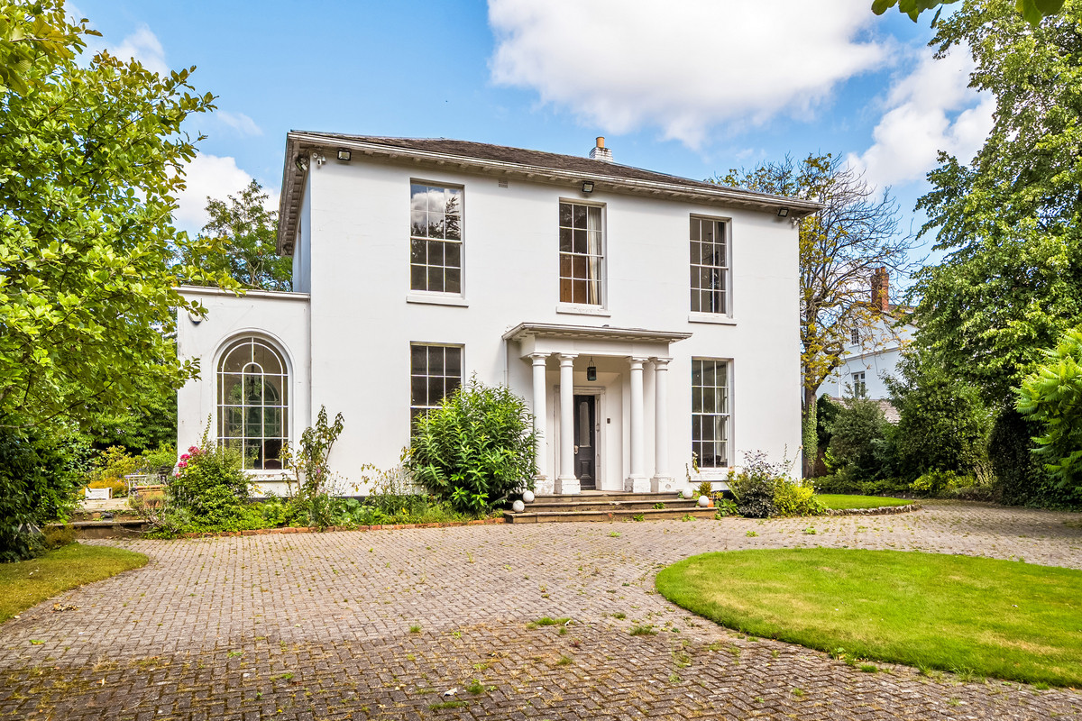 Wellington Road, Birmingham, B15