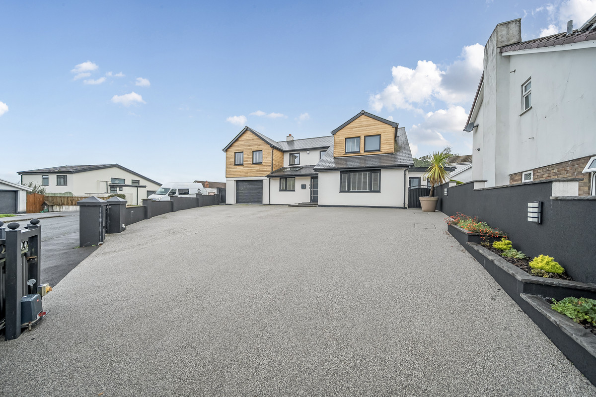 Castell Morlais, Merthyr Tydfil, CF48