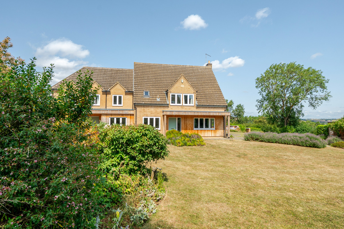 Church Lane, East Carlton, LE16