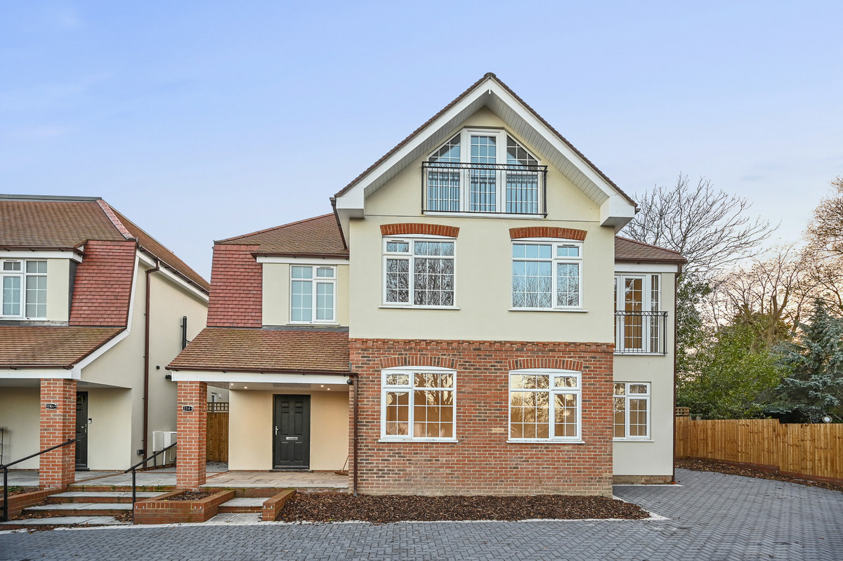 Addiscombe Road, London, CR0