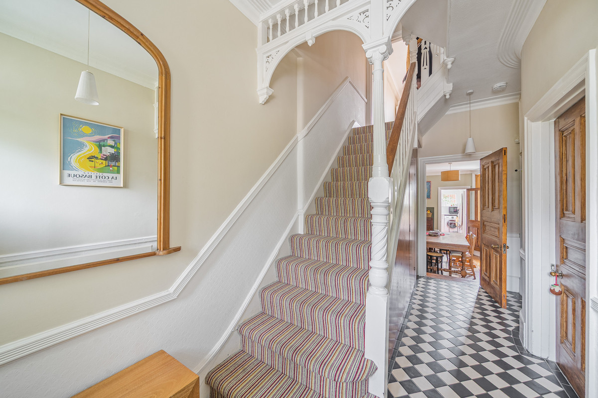 Gainsborough Road, London, N12