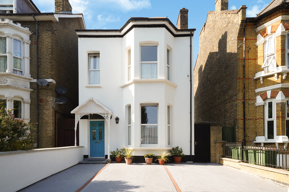 Earlham Grove, London, E7