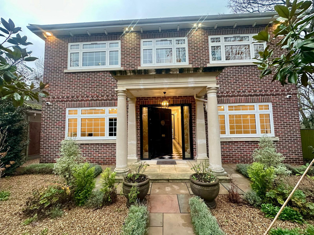 Church Path, Woodside Lane, London, N12