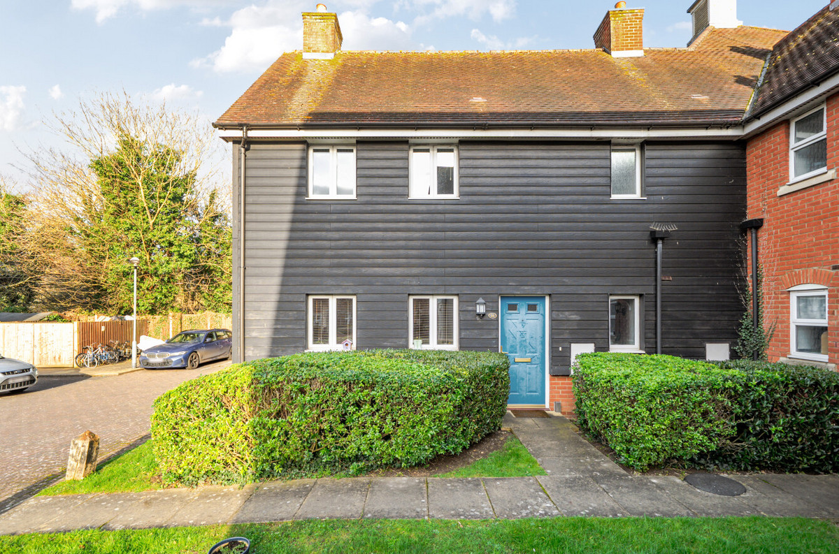 Bellfield Close, Witham, CM8