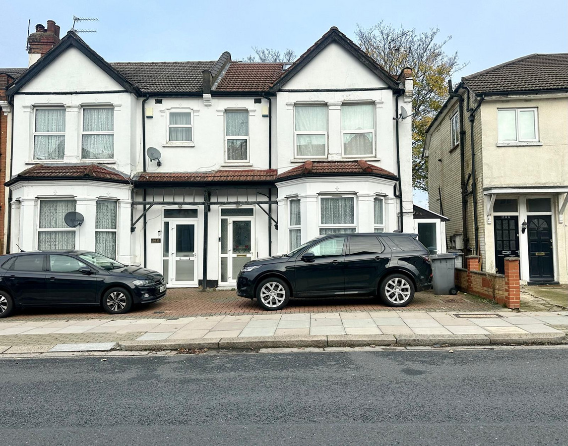 Station Road, Finchley, N3