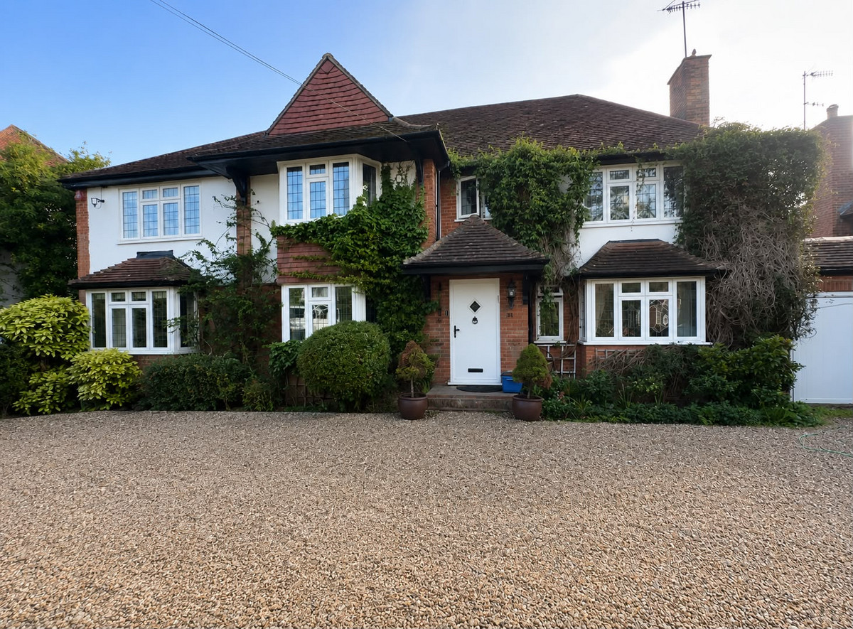 Newlands Avenue, Radlett, WD7