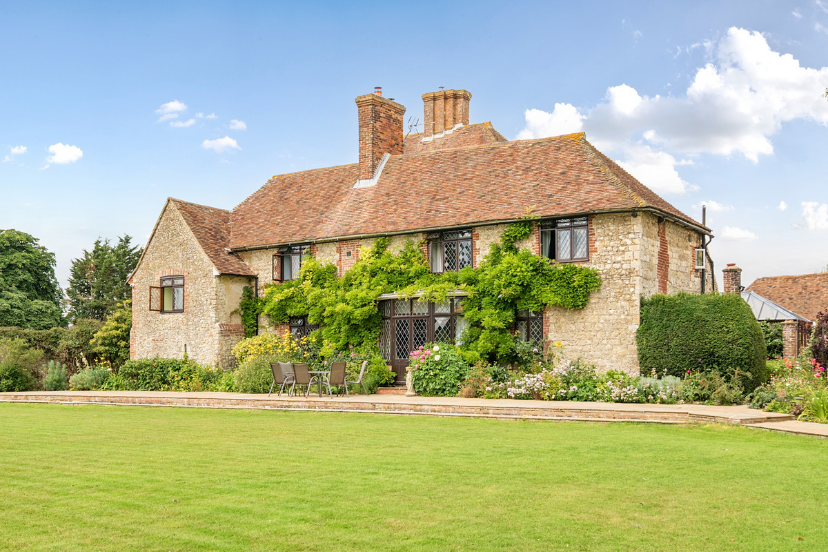 Station Road, Smeeth, Ashford, Kent, TN25