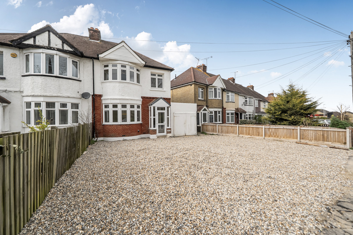 Magpie Hall Road, Chatham, ME4