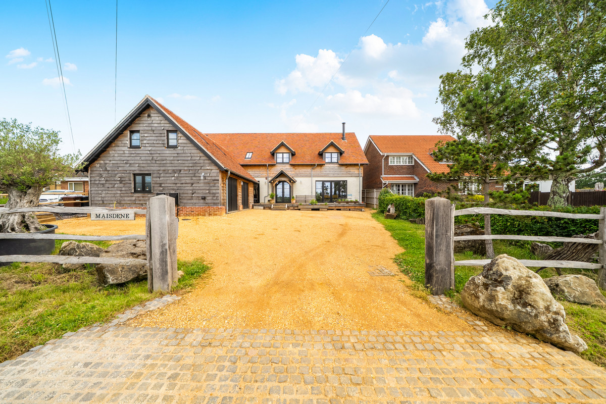 School Lane, Denmead, PO7