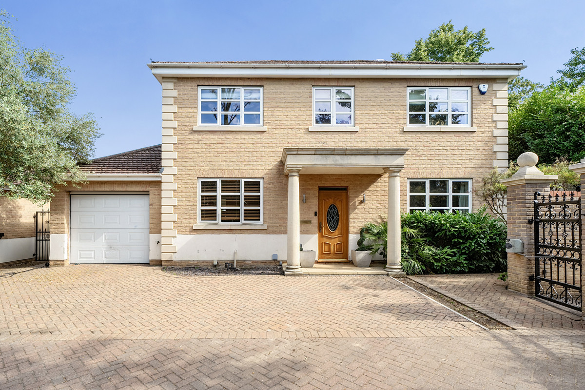 Fordham Road, Newmarket, CB8
