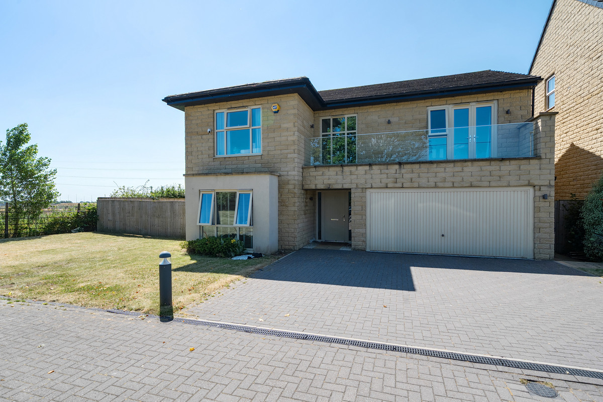 Mosedale Drive, Leeds, LS14