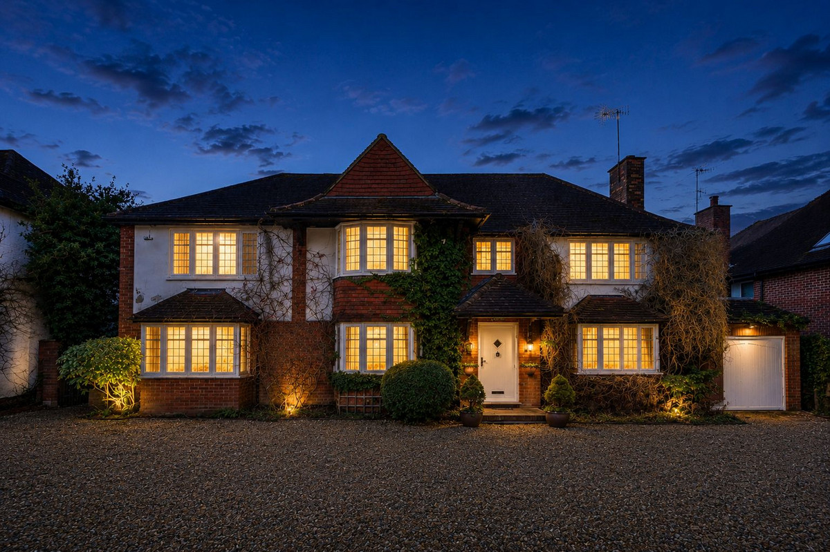 Newlands Avenue, Radlett, WD7